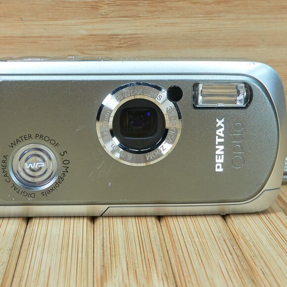 Pentax Optio WP 5MP Waterproof Digital Camera, with 3x Optical Zoom - Picture 2 of 10
